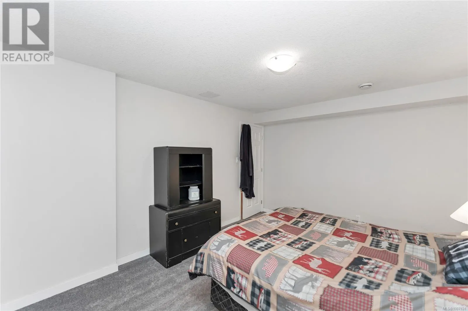 3350 Redden Rd