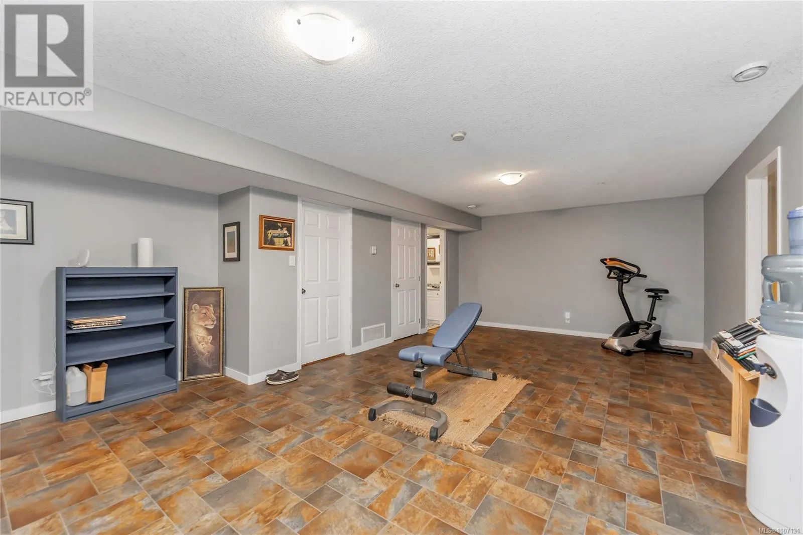 3350 Redden Rd