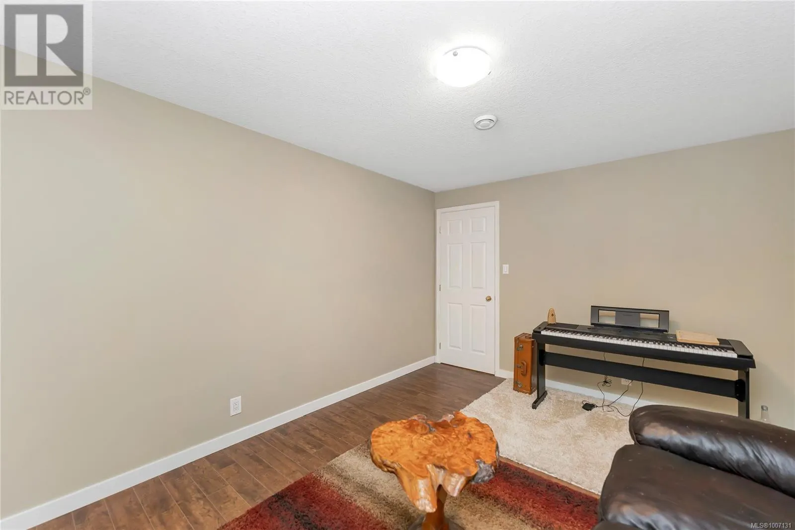 3350 Redden Rd