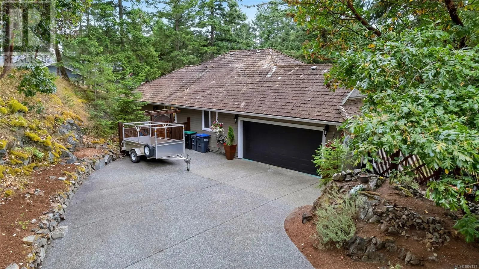 3350 Redden Rd
