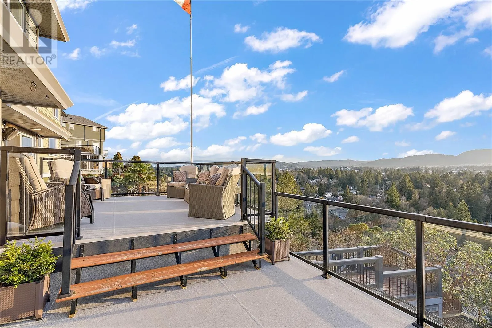 2536 Legacy Ridge