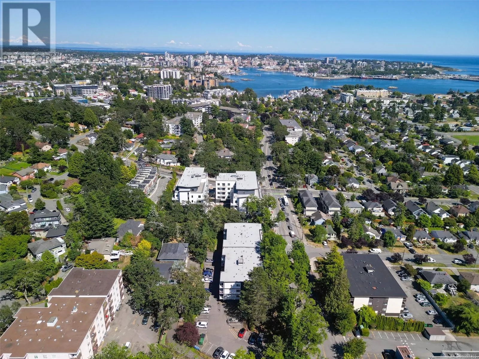 307 1124 Esquimalt Rd