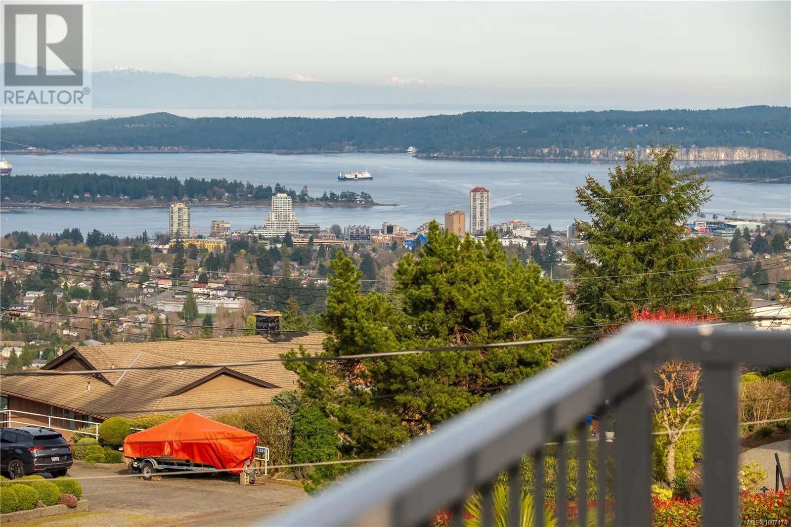 1247 Selkirk Dr