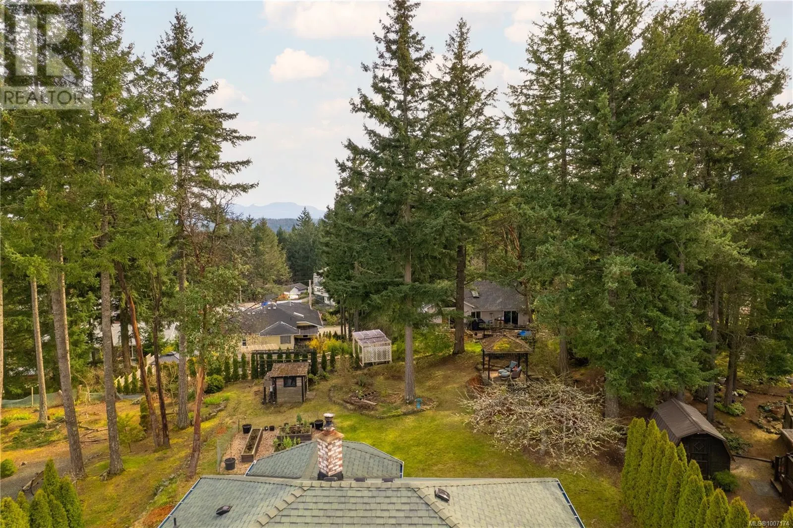 1247 Selkirk Dr