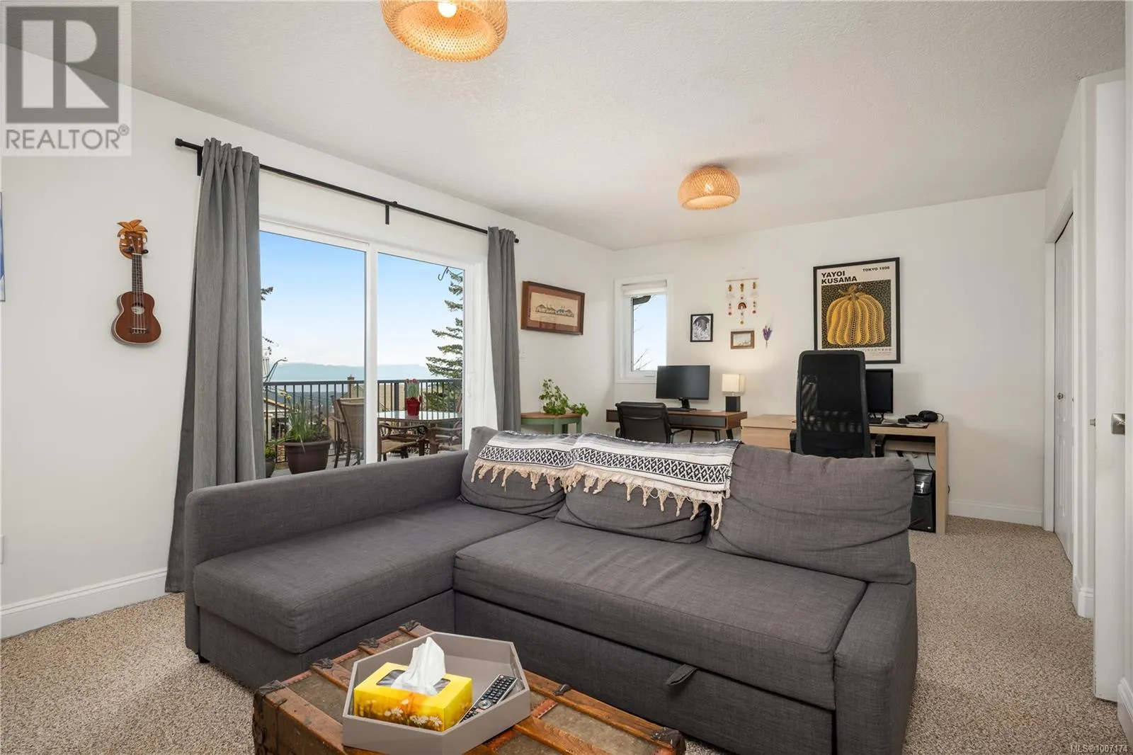 1247 Selkirk Dr
