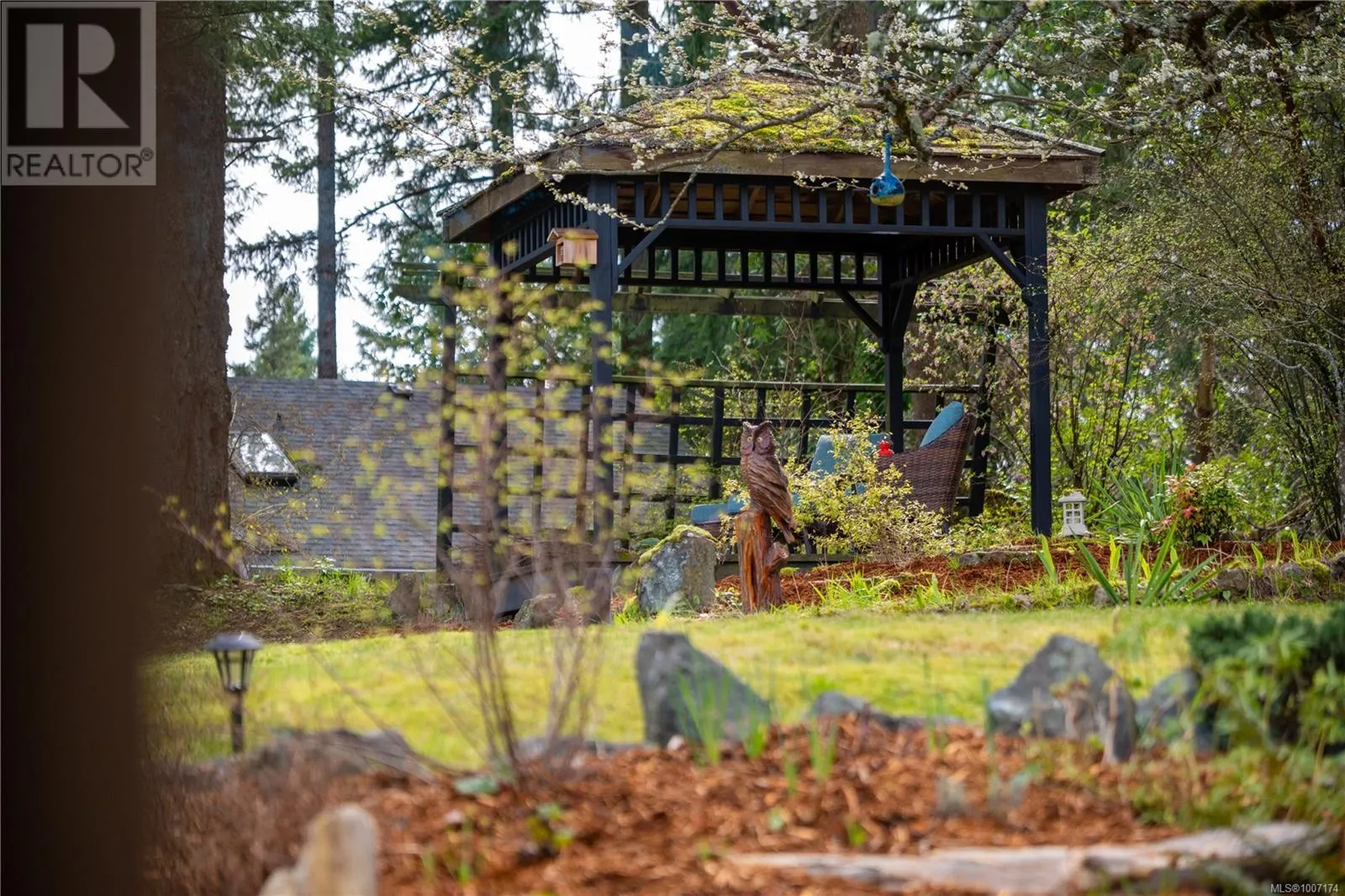 1247 Selkirk Dr