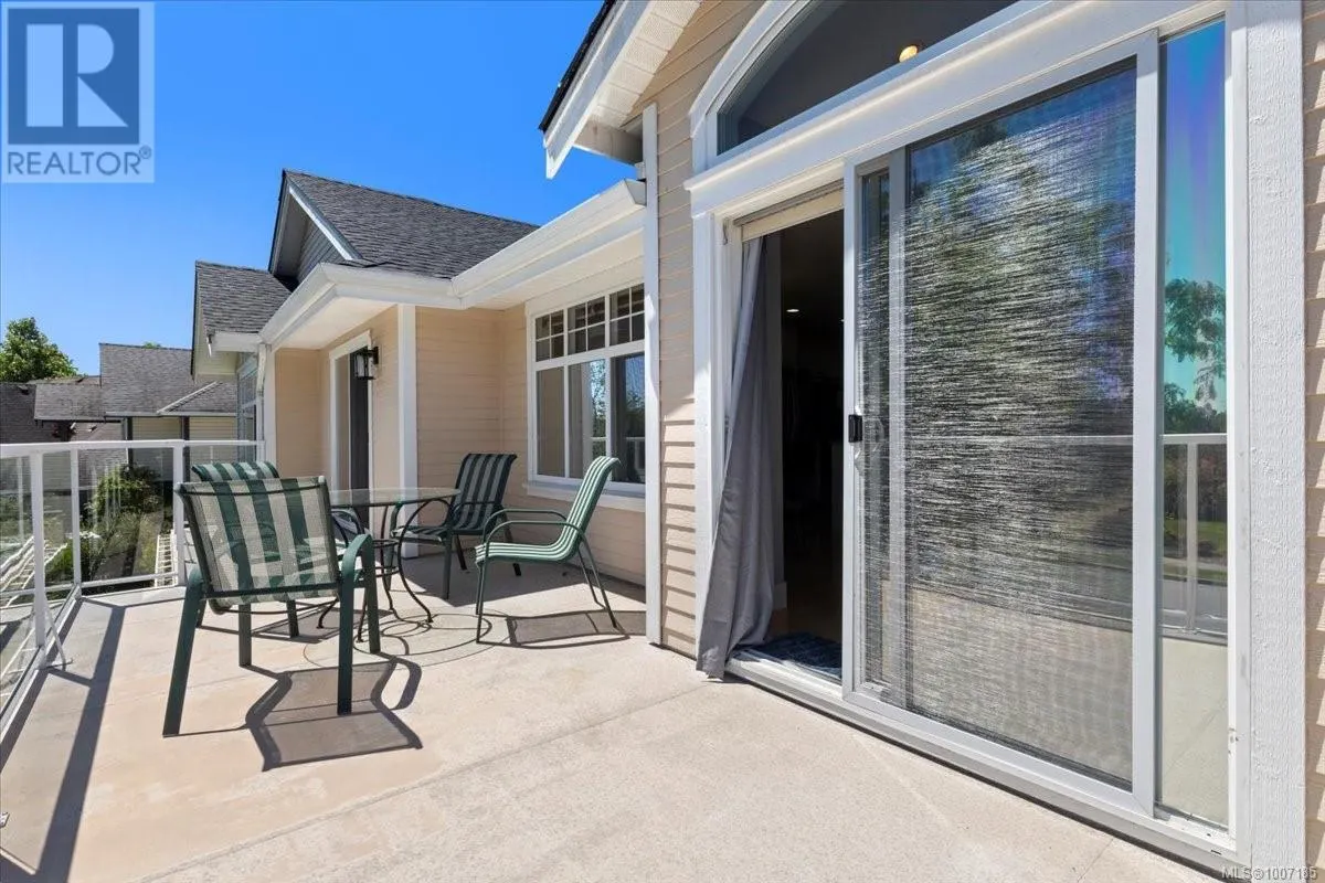 627 Sarum Rise Way