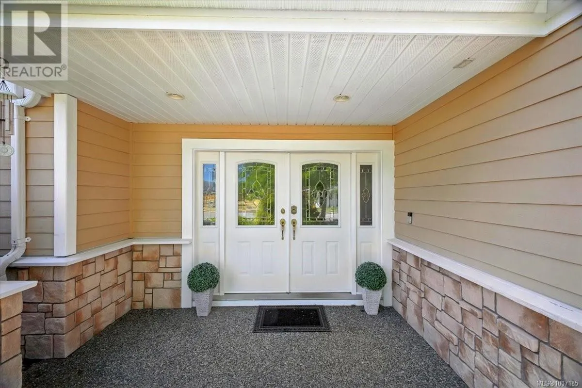 627 Sarum Rise Way