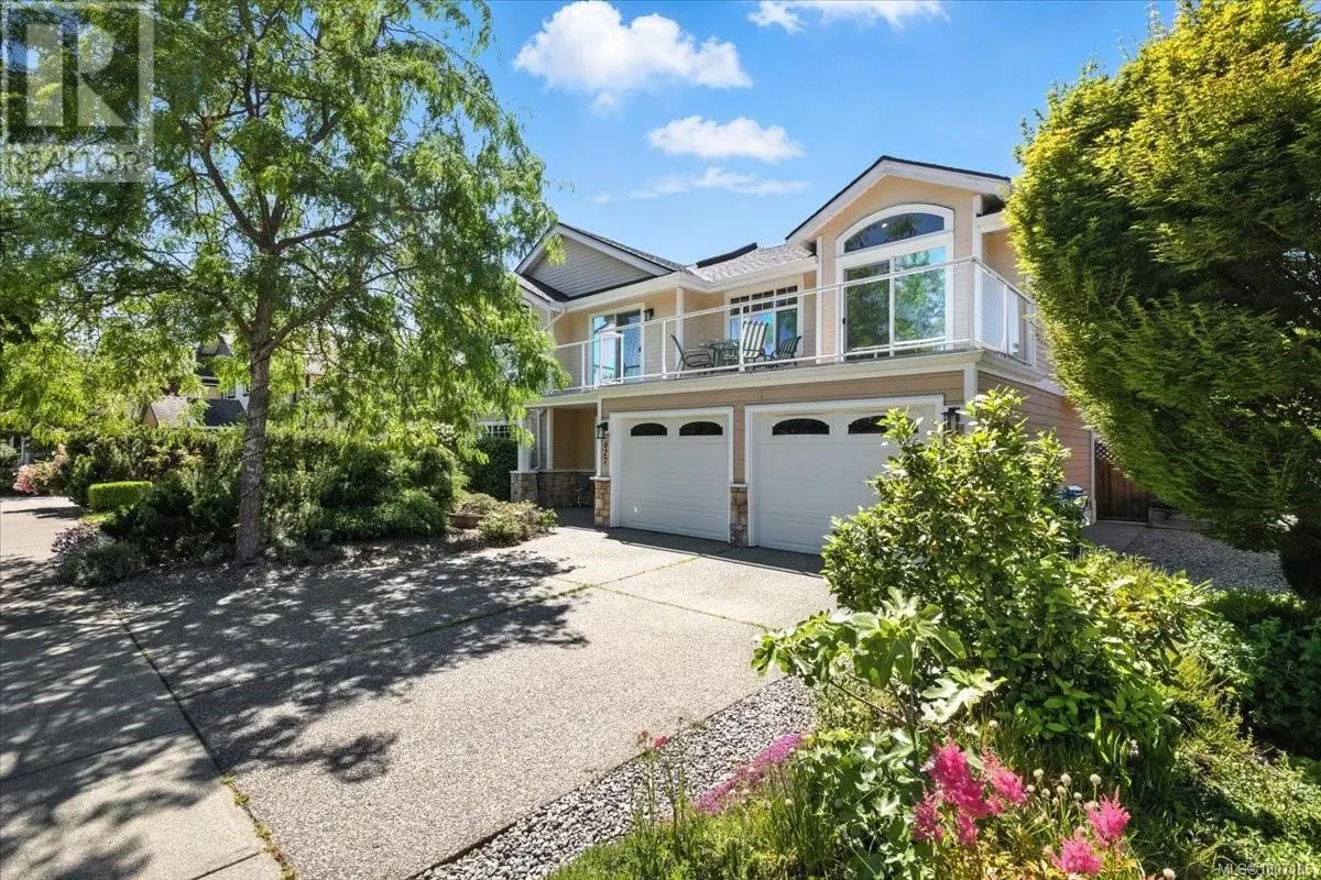 627 Sarum Rise Way