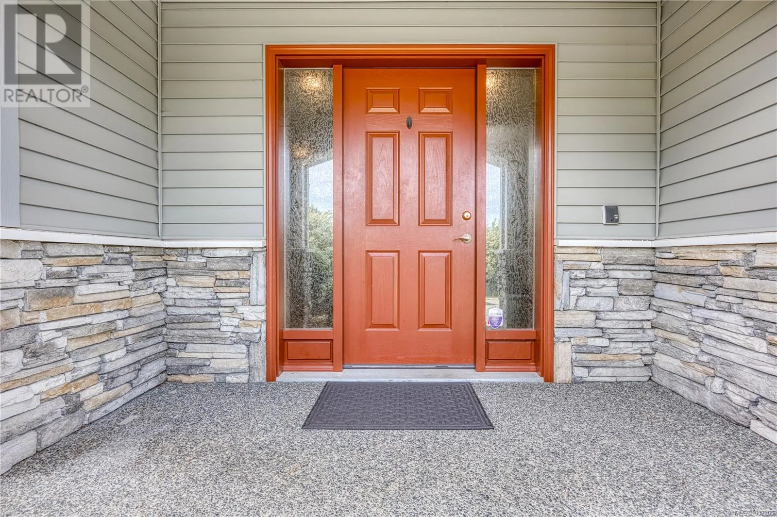 6381 Icarus Dr