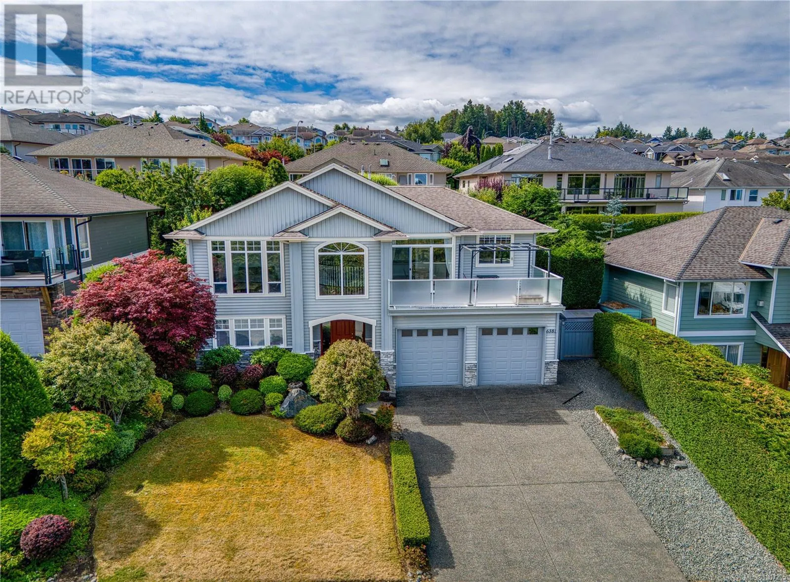 6381 Icarus Dr
