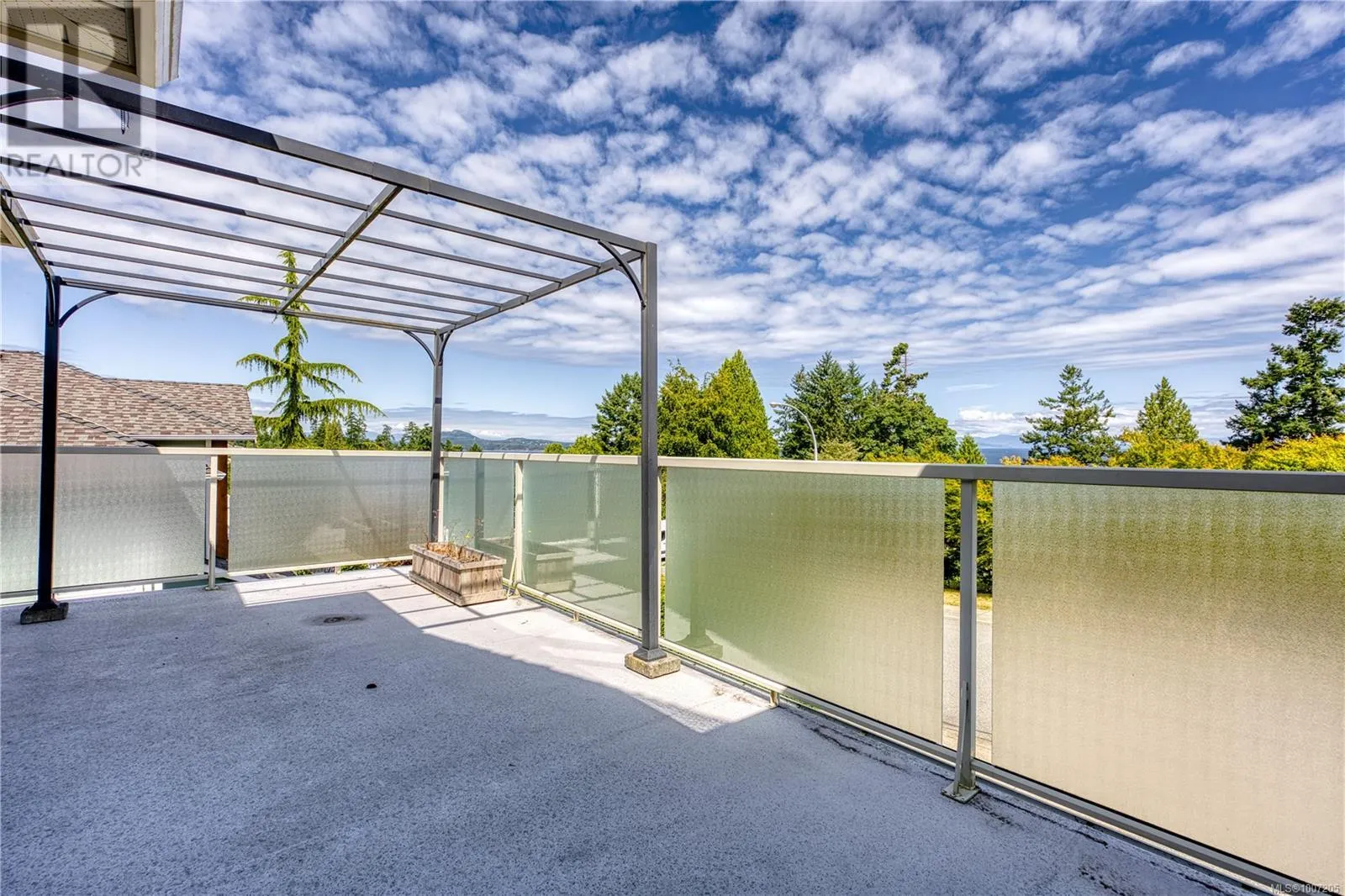 6381 Icarus Dr