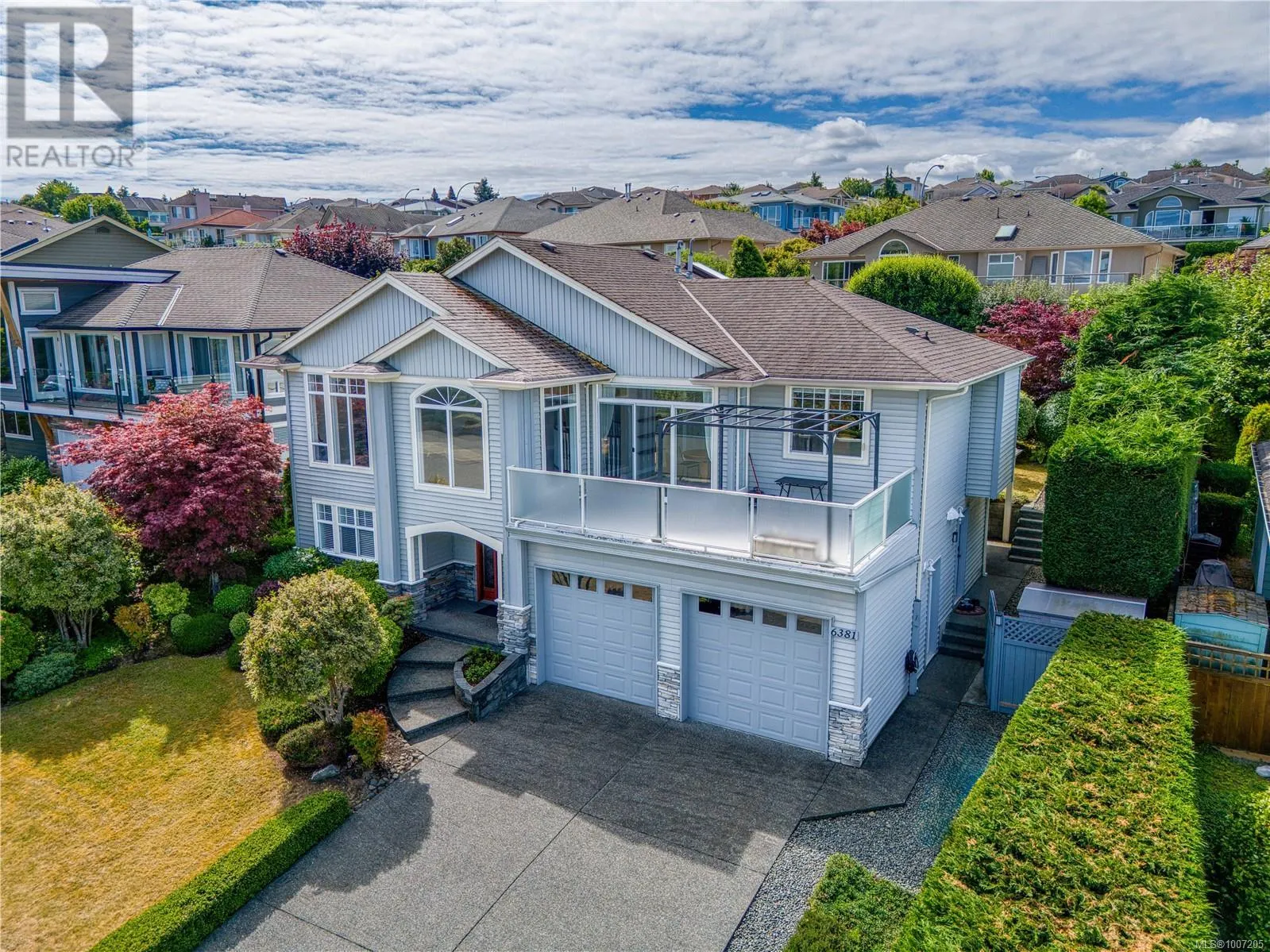6381 Icarus Dr