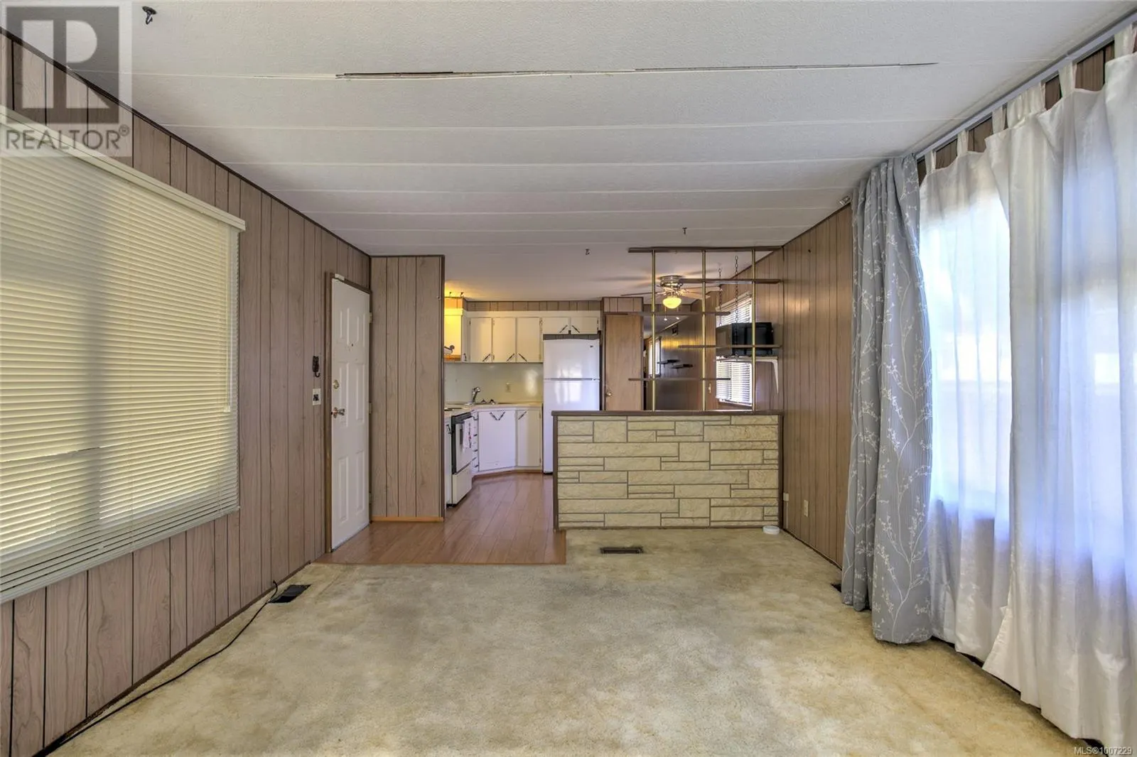 302 2885 Boys Rd