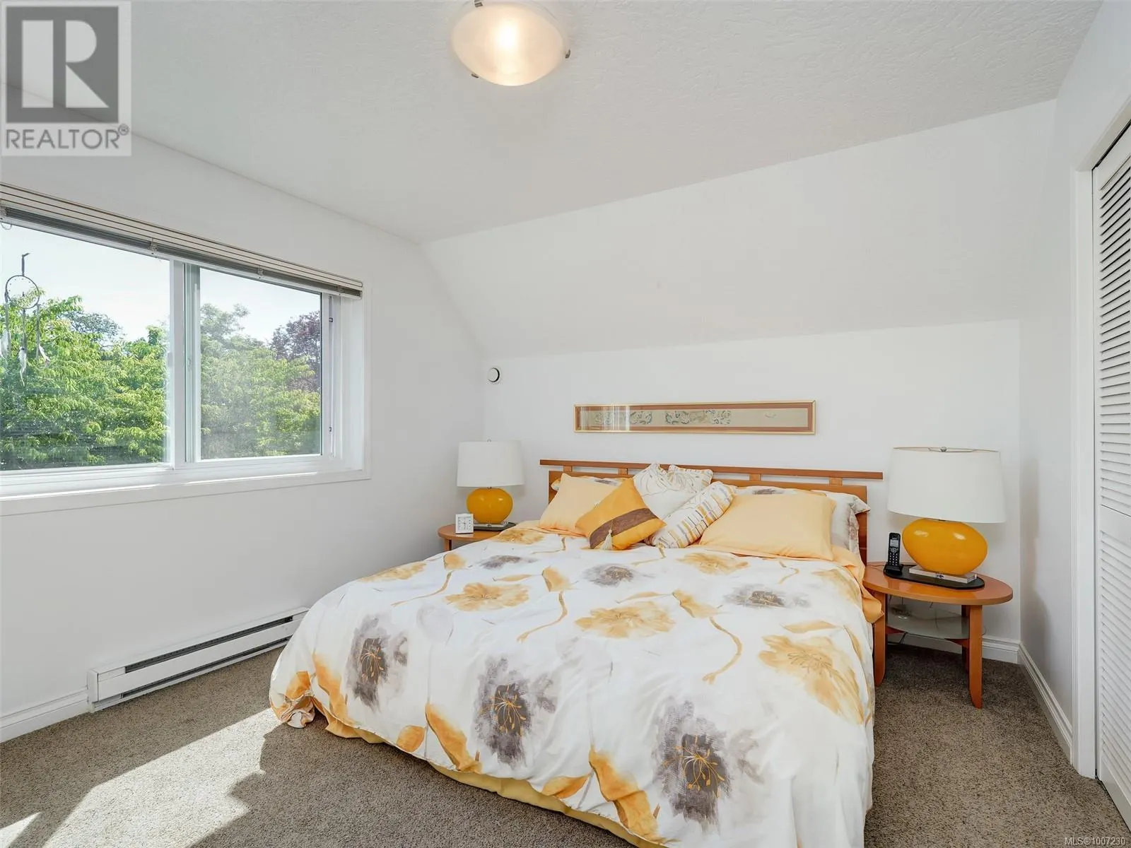 10189 West Saanich Rd