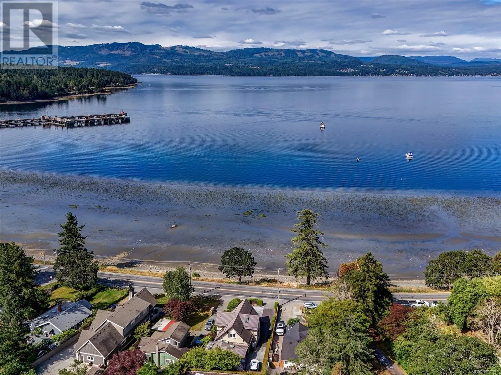 10189 West Saanich Rd