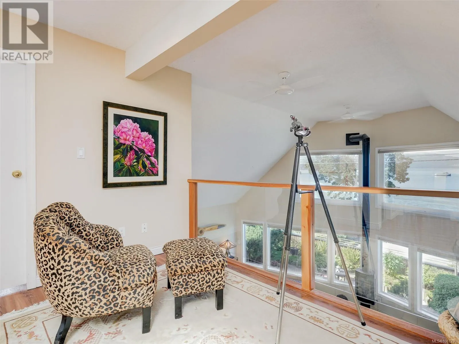 10189 West Saanich Rd