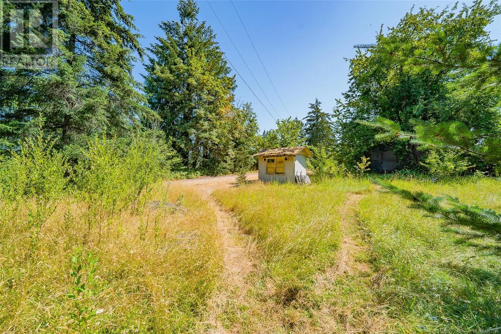 5030 Limberis Dr