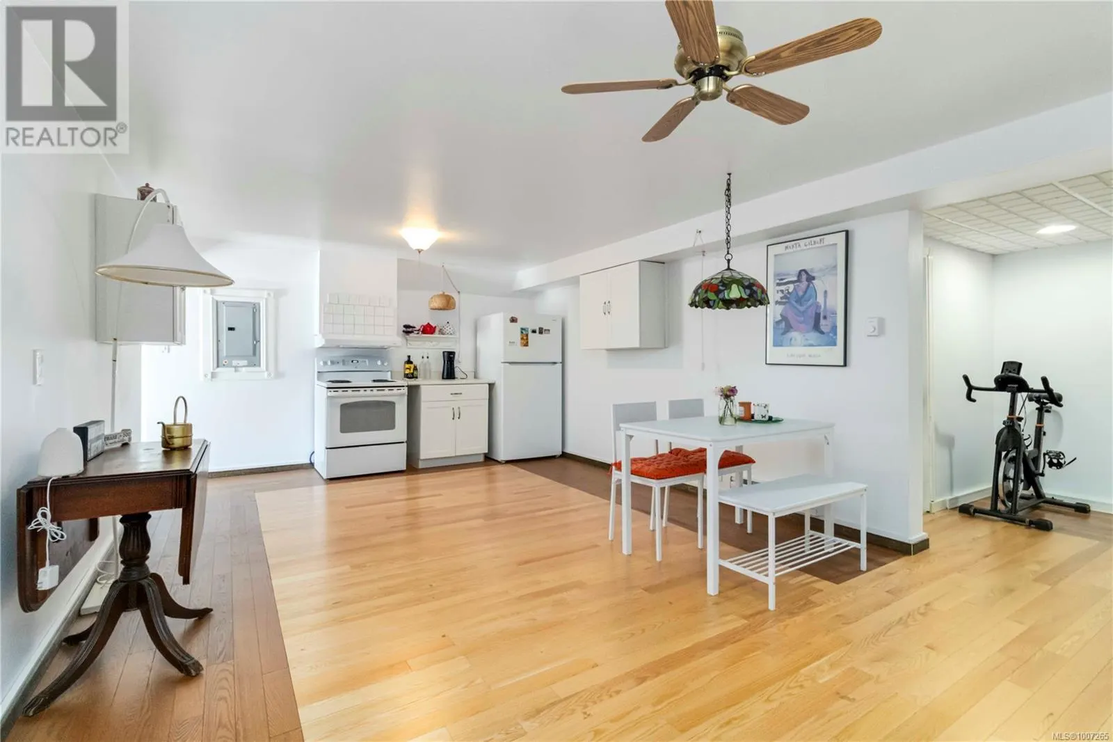 3403 Karger Terr