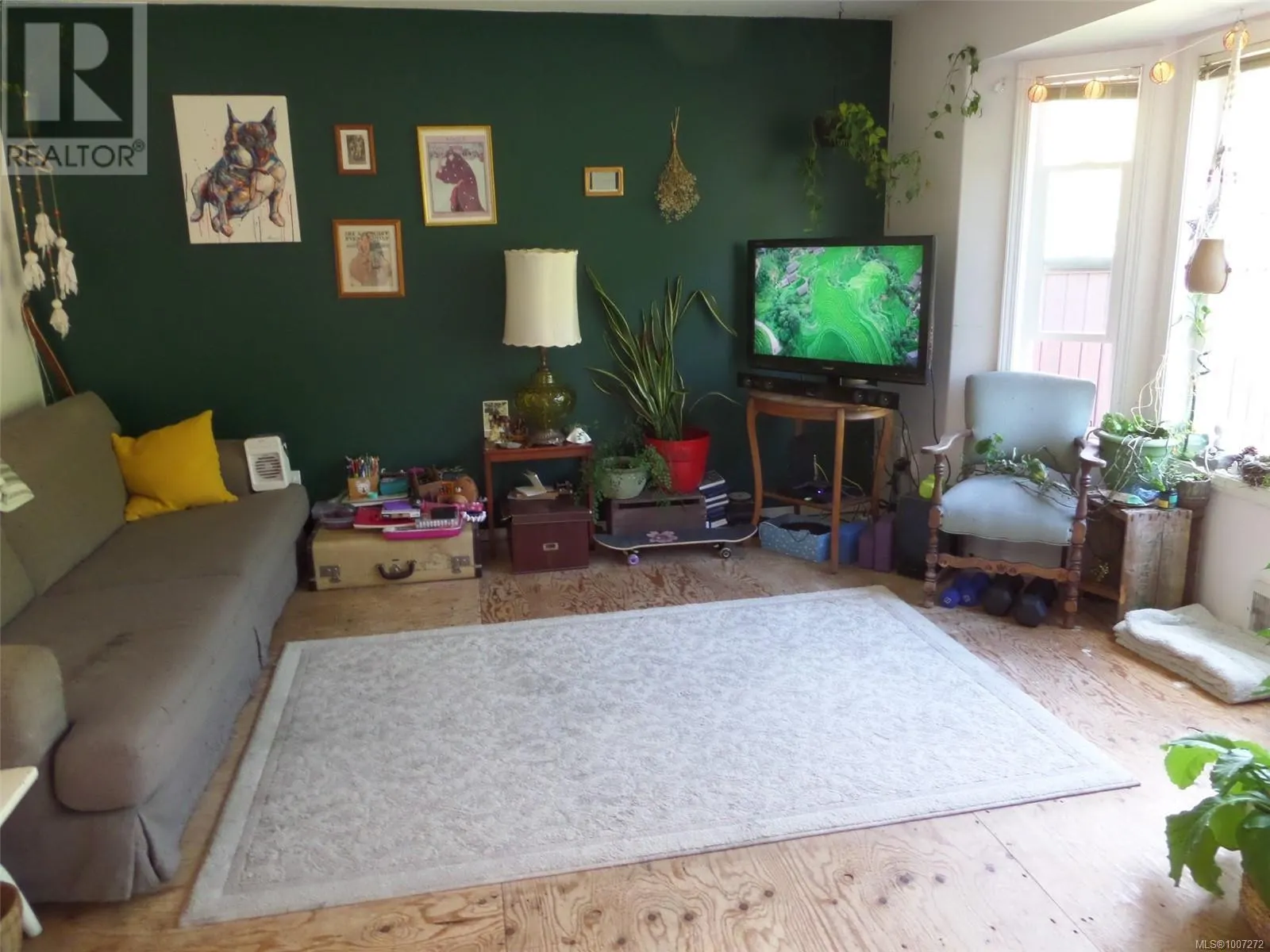 14 2458 Labieux Rd