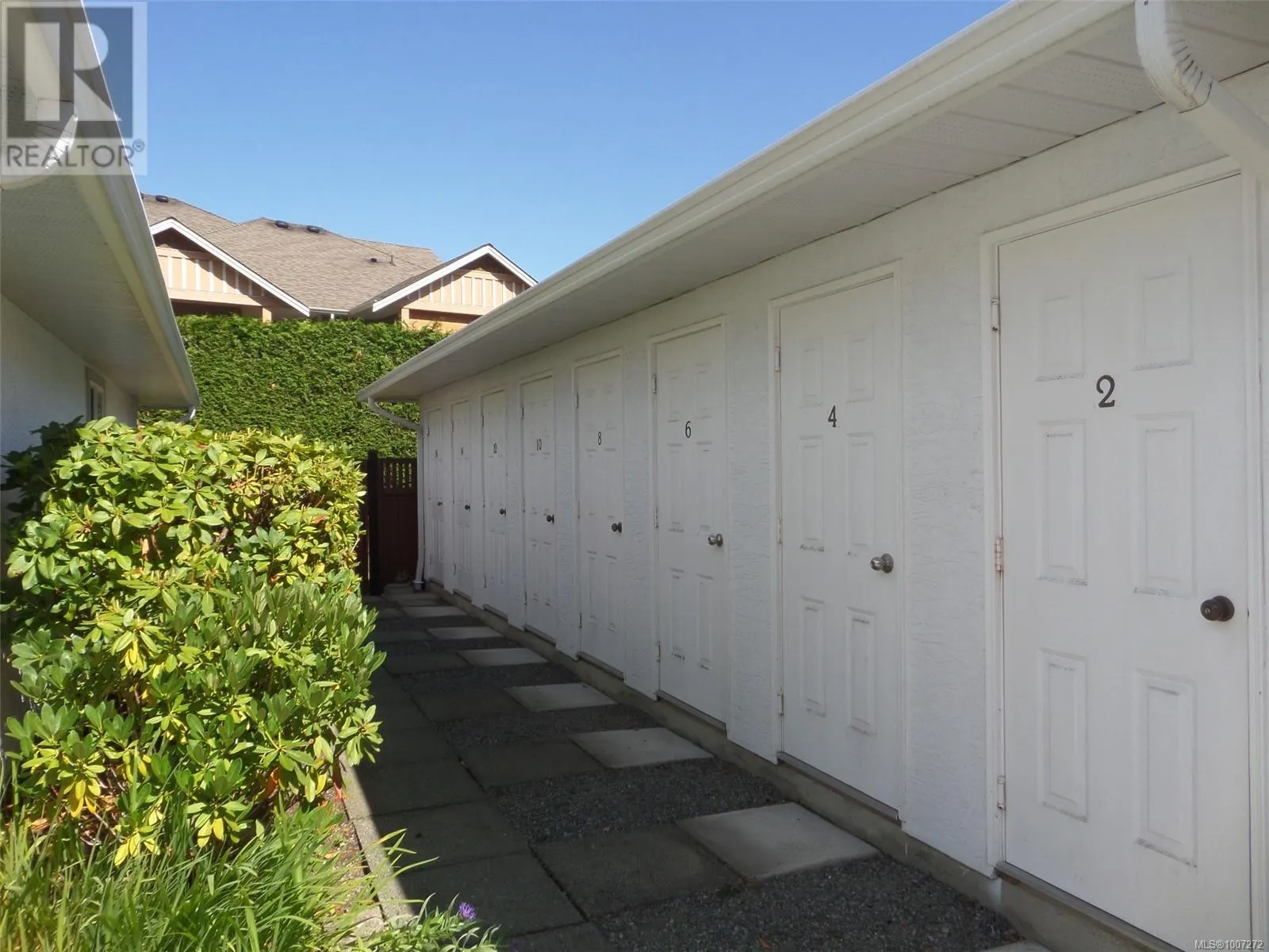 14 2458 Labieux Rd