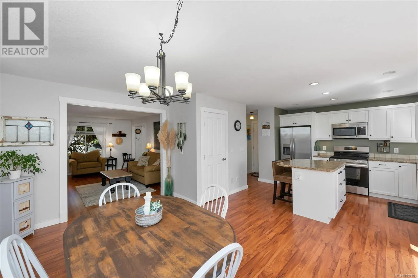 6297 Averill Dr