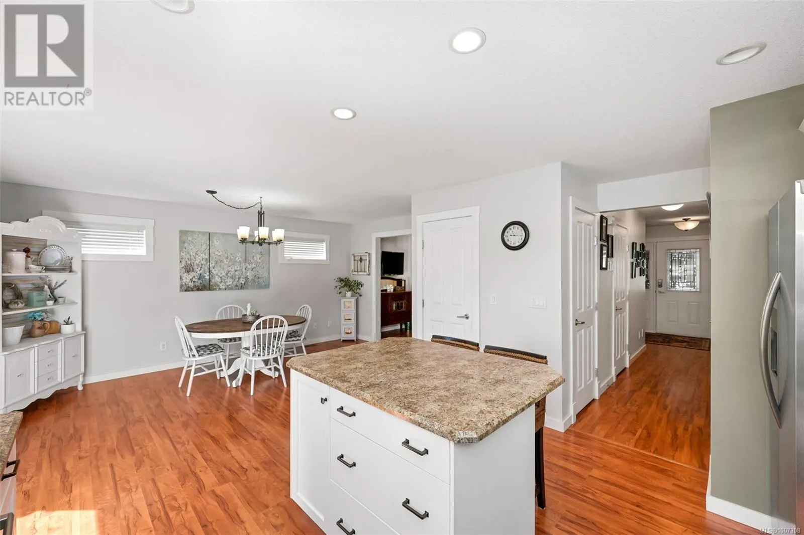 6297 Averill Dr
