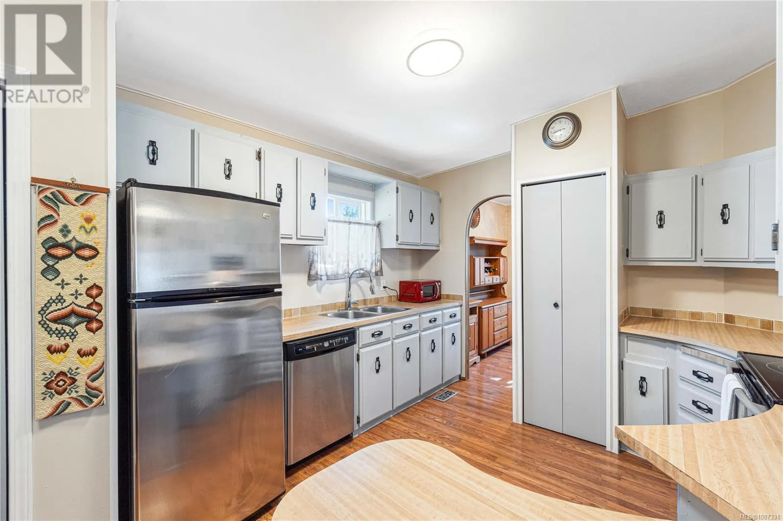 40 2501 Labieux Rd