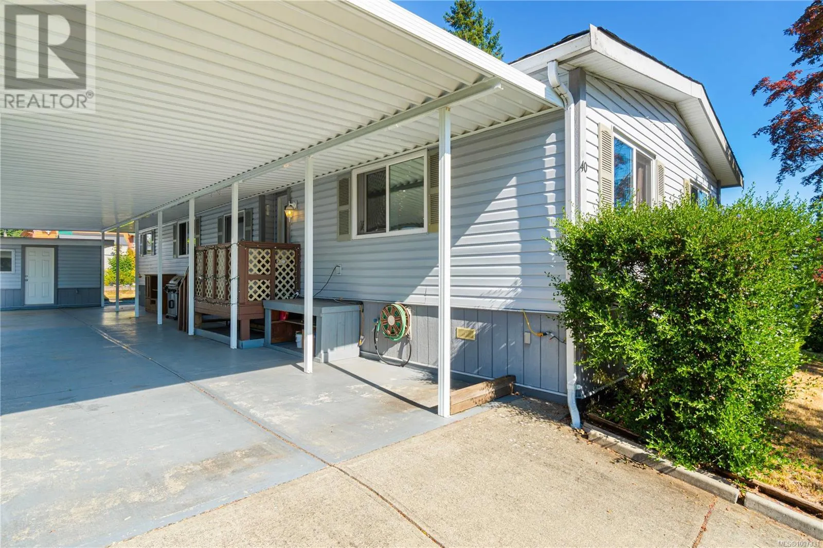 40 2501 Labieux Rd