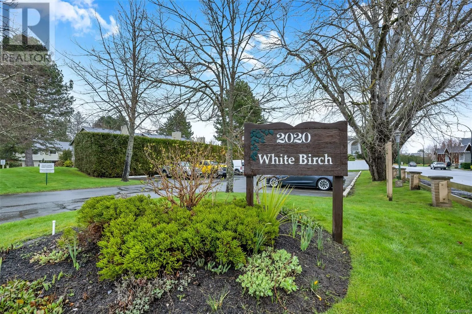 4 2020 White Birch Rd