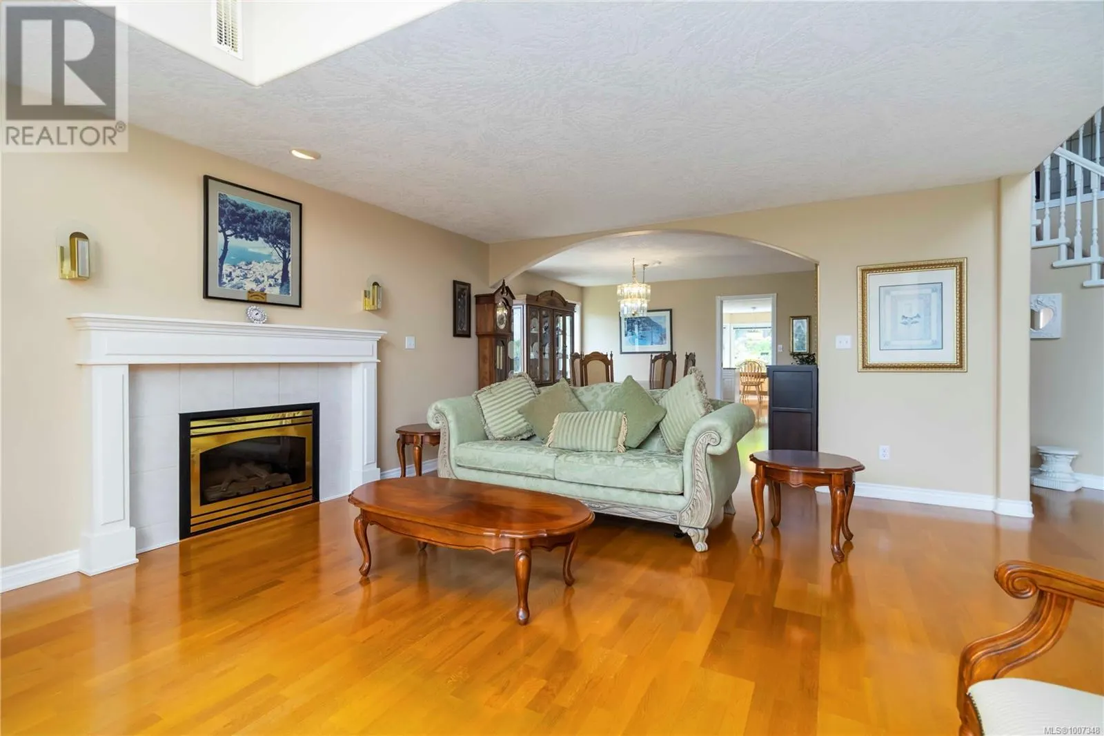 2350 Setchfield Ave