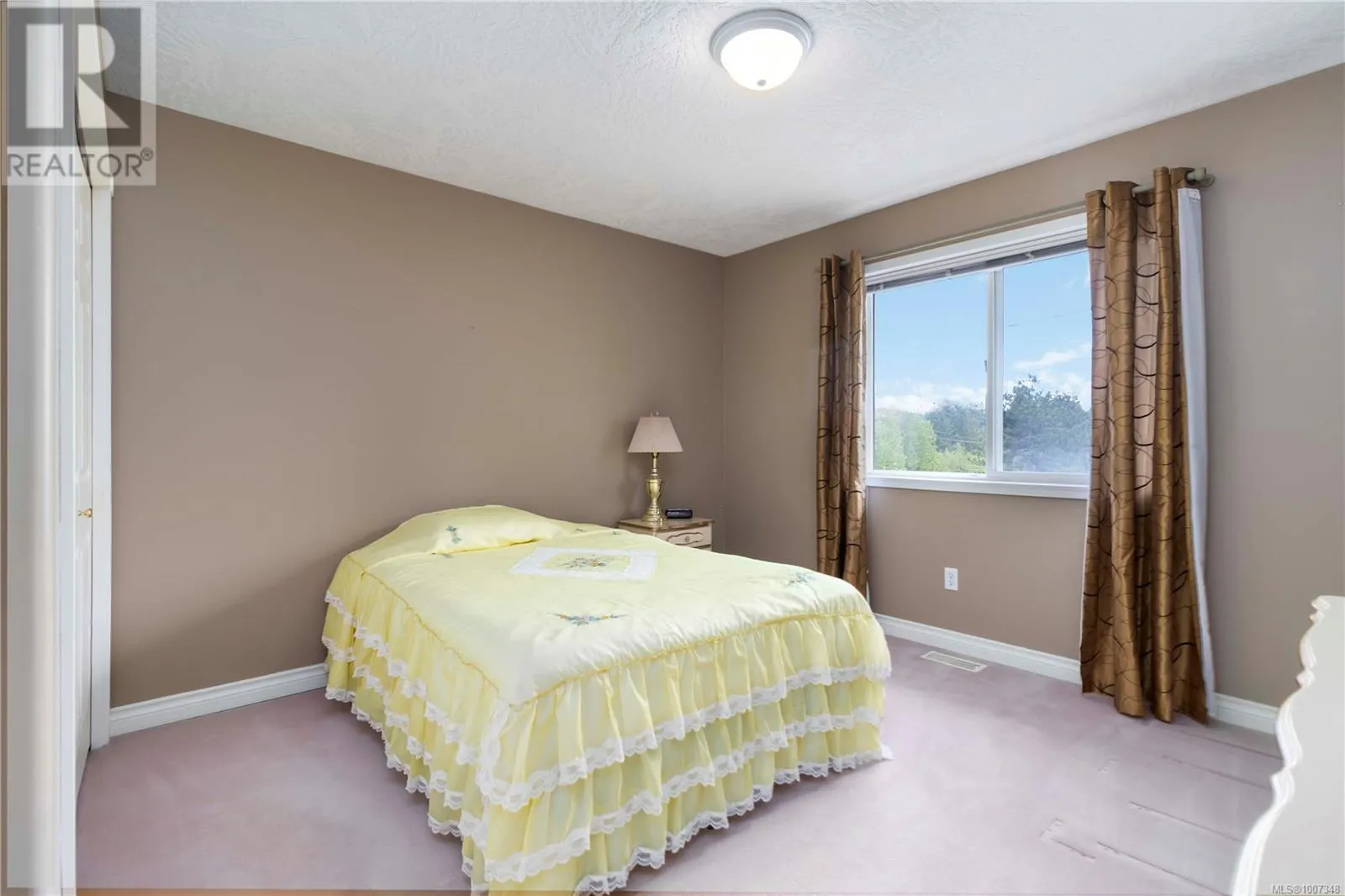 2350 Setchfield Ave
