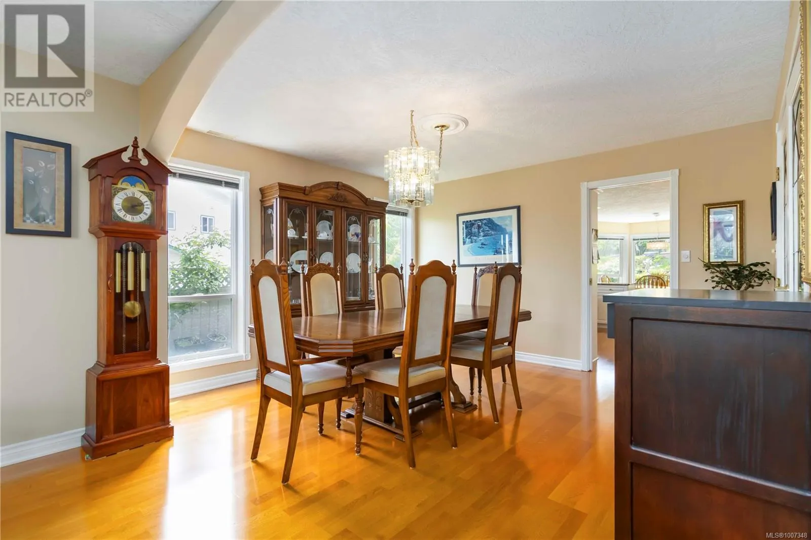 2350 Setchfield Ave