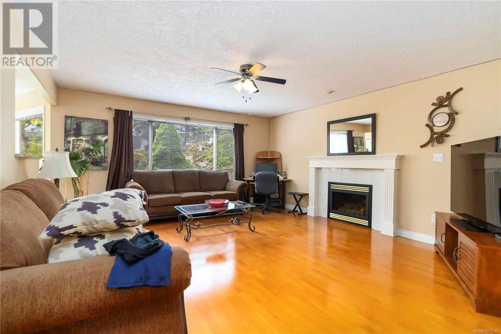 2350 Setchfield Ave