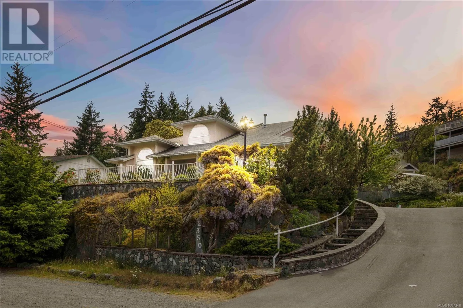 2350 Setchfield Ave