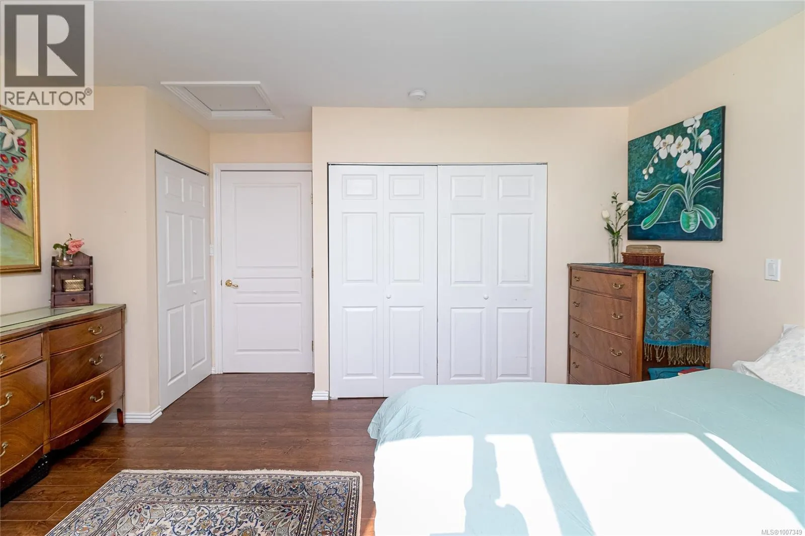 862 Canterbury Rd