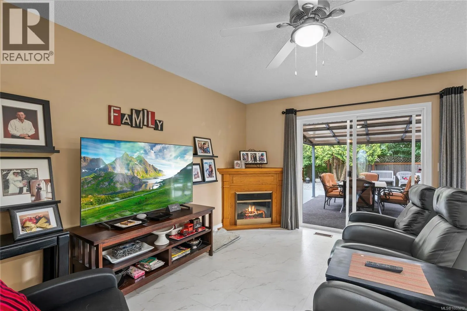 1072 Roberton Blvd