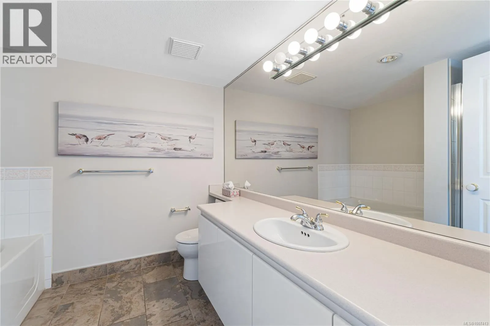 604 154 Promenade Dr