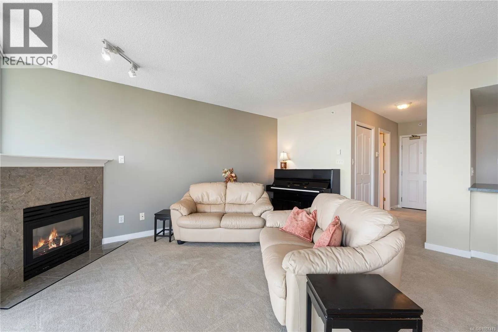604 154 Promenade Dr