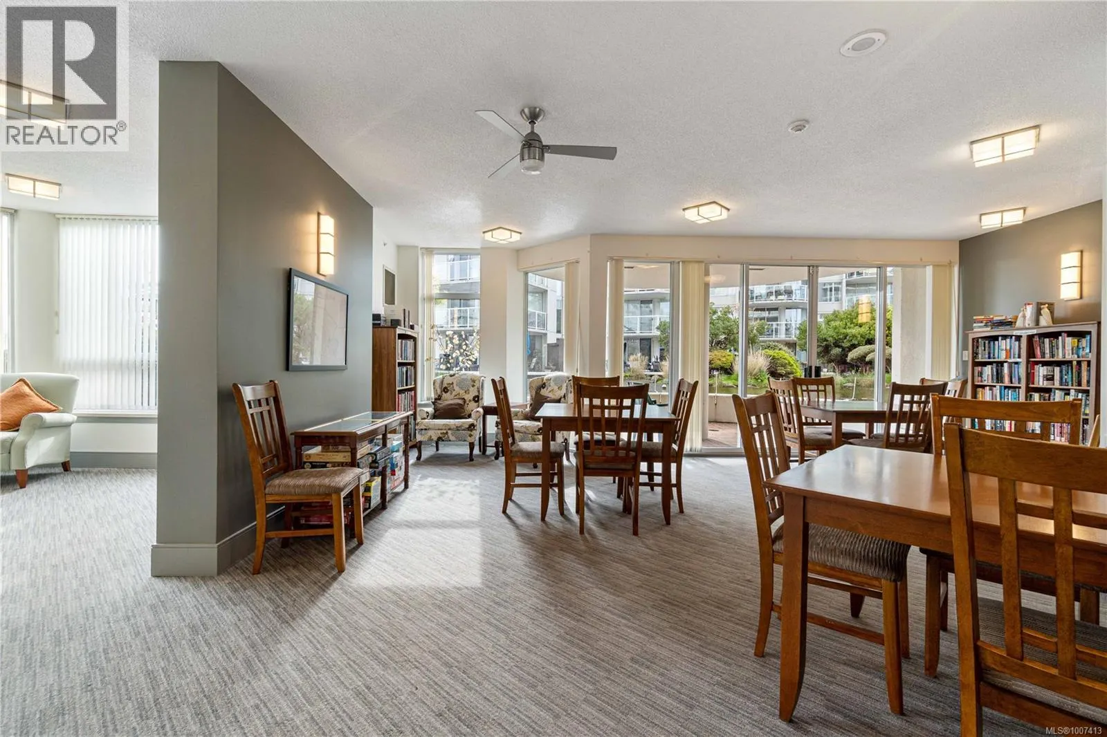 604 154 Promenade Dr