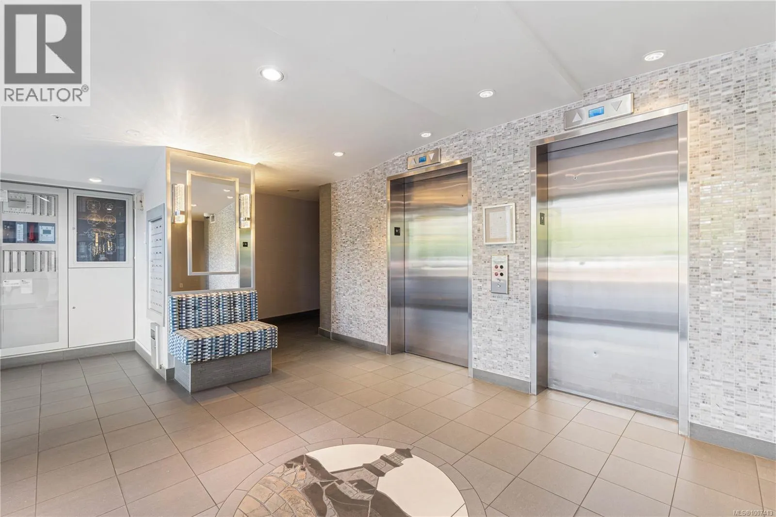 604 154 Promenade Dr