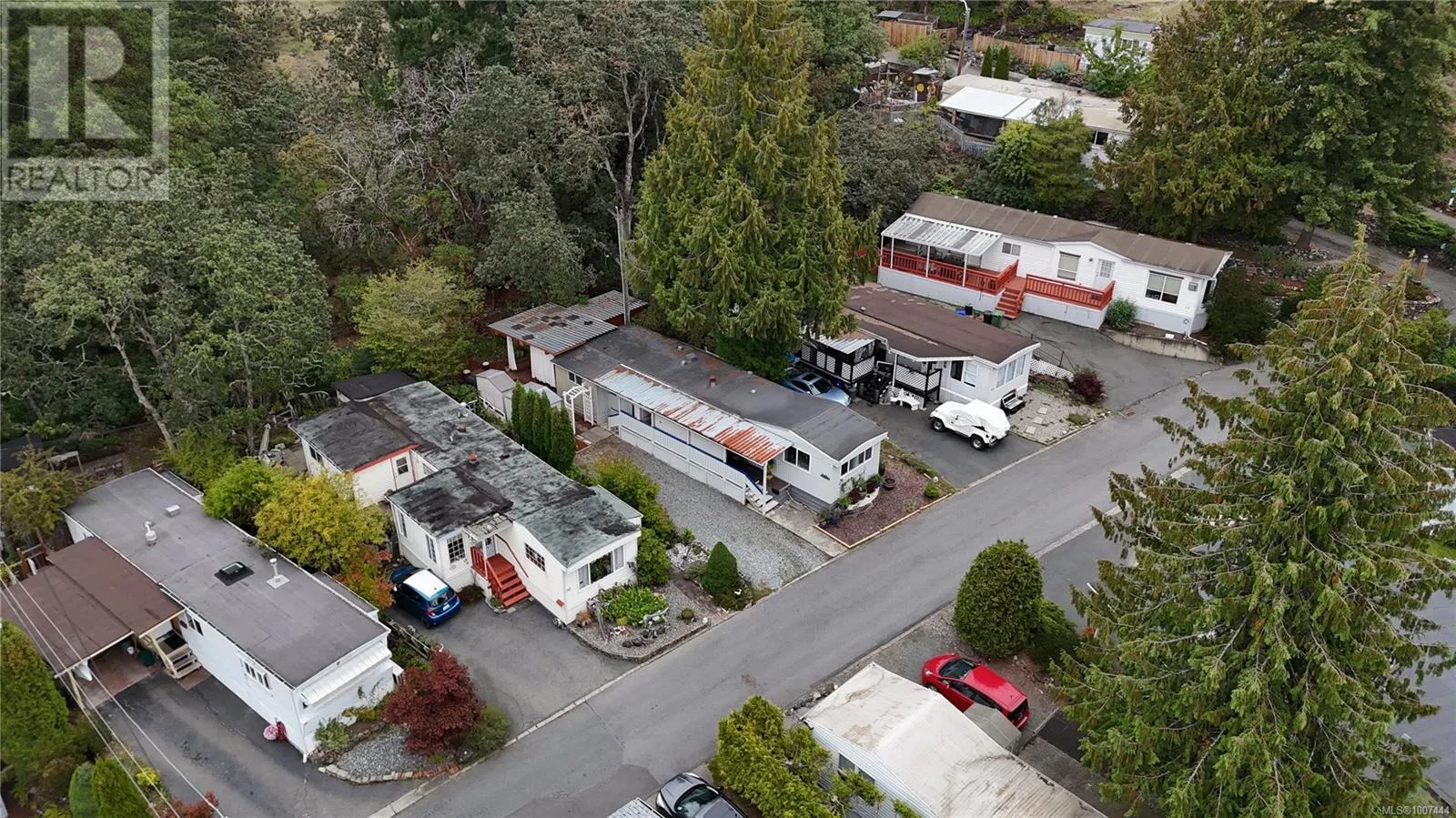 11 2587 Selwyn Rd