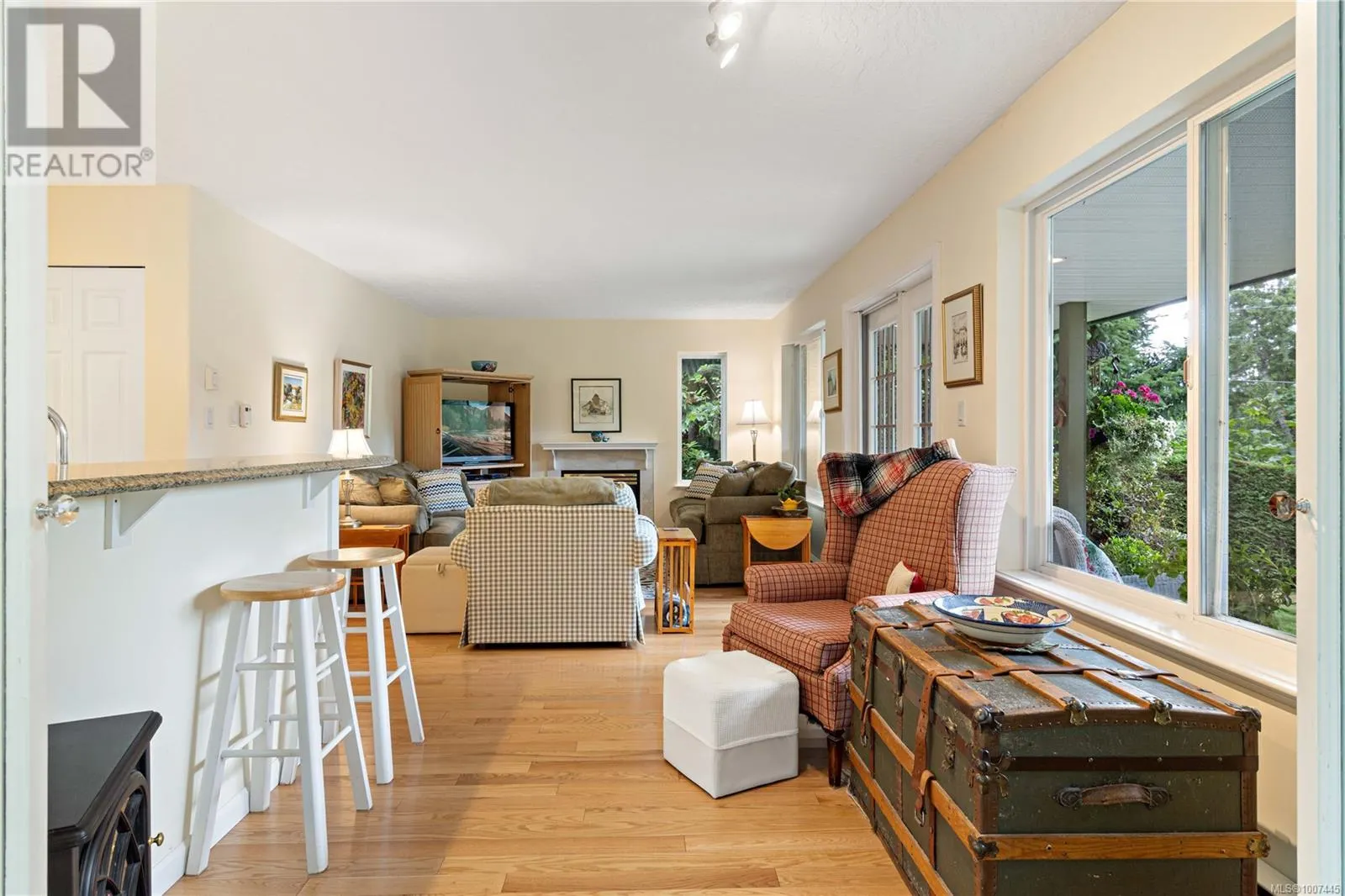 1651 Abbey Rd