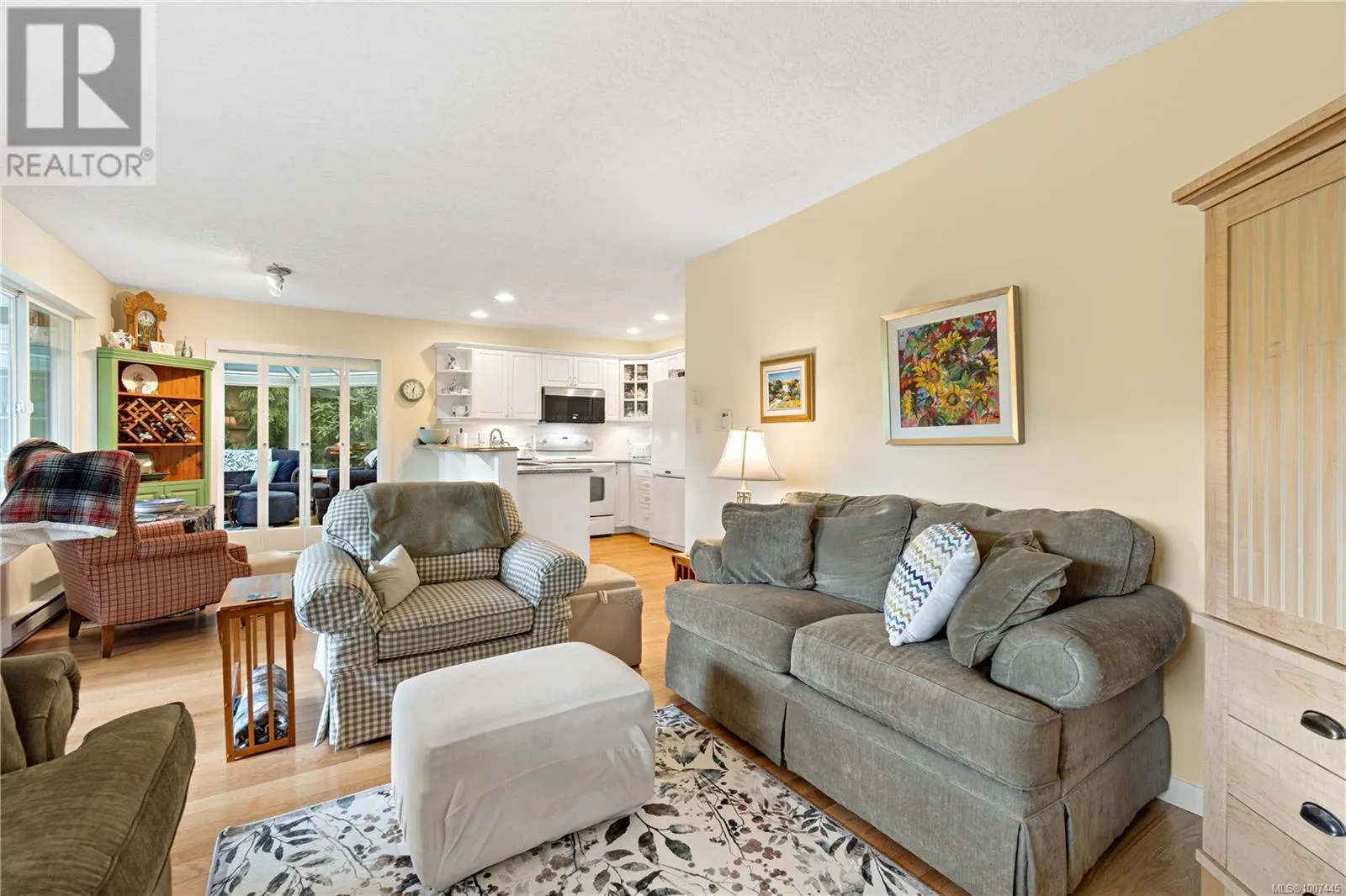 1651 Abbey Rd