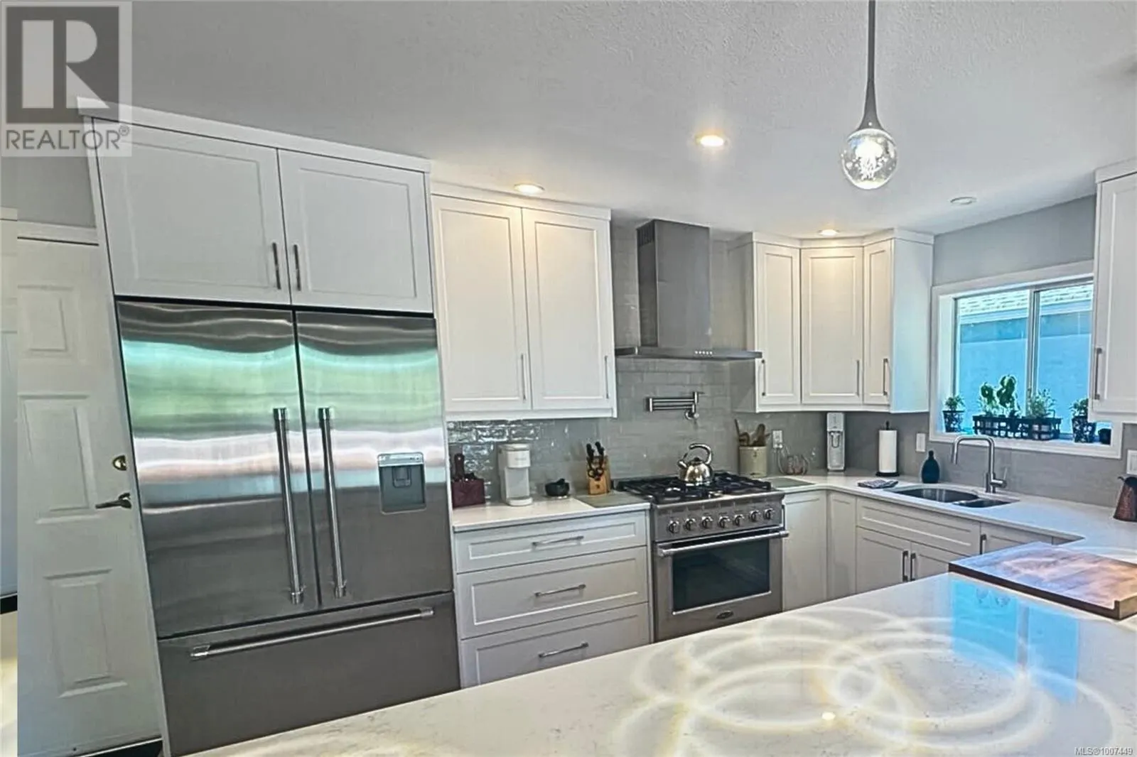 519 Seaward Way