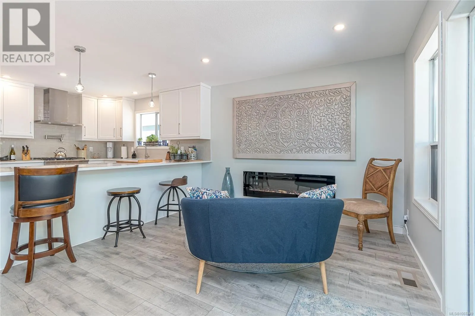 519 Seaward Way