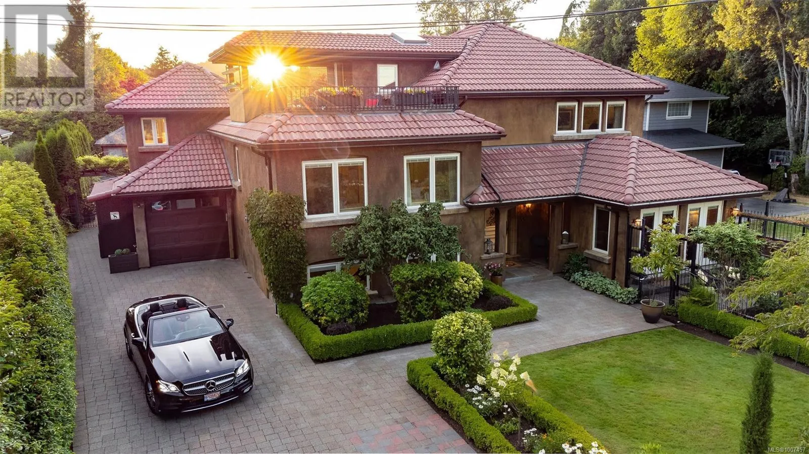 5388 Parker Ave