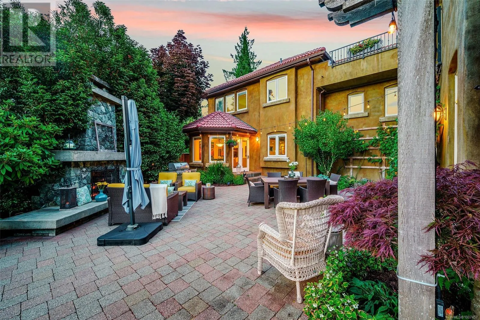 5388 Parker Ave