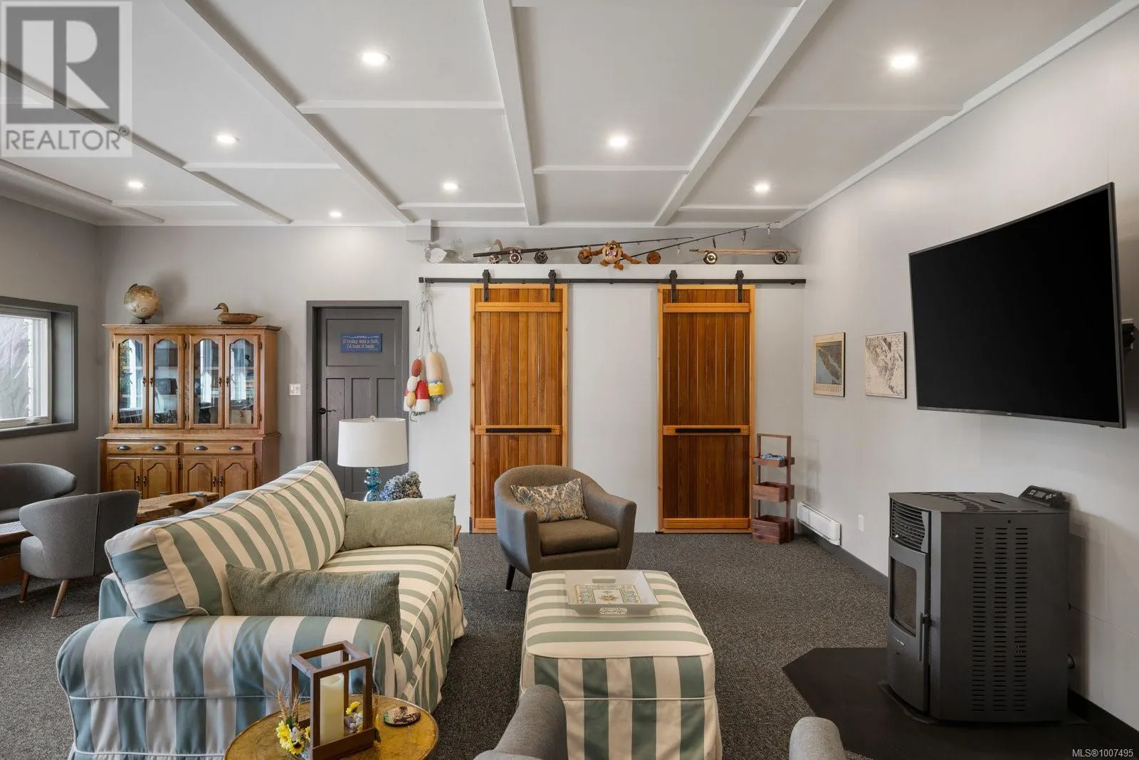 10807 Madrona Dr
