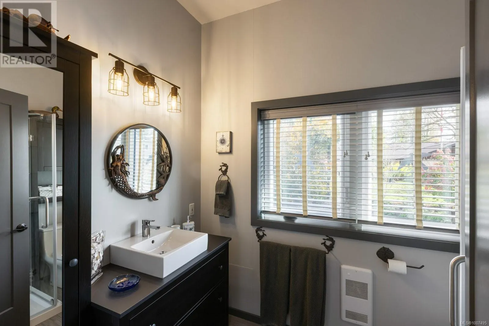 10807 Madrona Dr